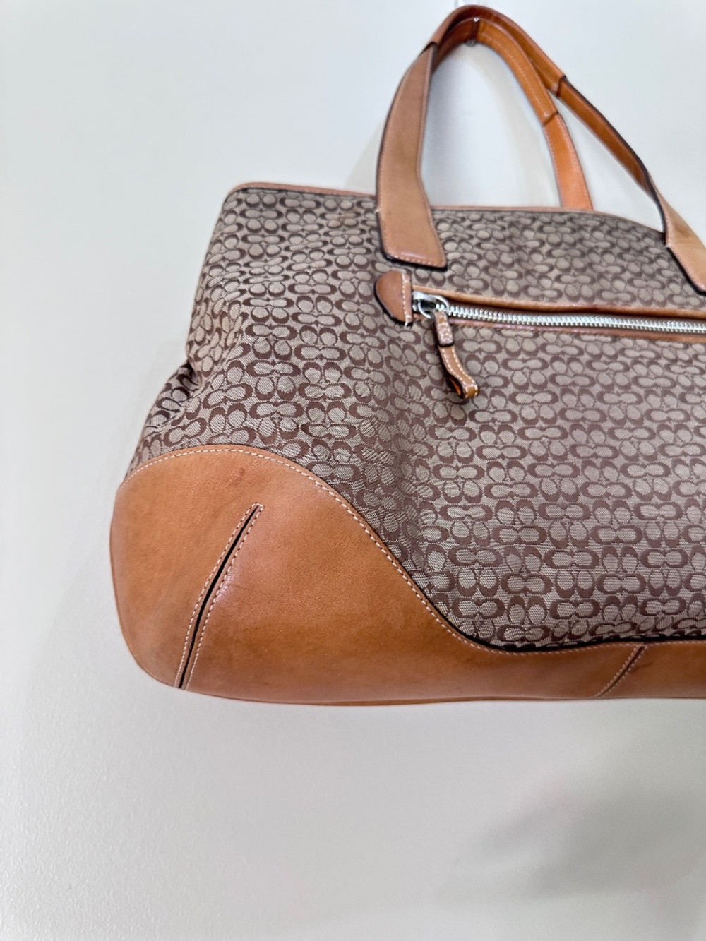 Vintage Coach Brown Khaki Hobo Bag 6621 with C Signature and Leather Top Handle - Picture 12 of 16